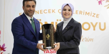 Bağcılar’da İhtiyaç Sahibi Çiftlere Çeyiz Desteği