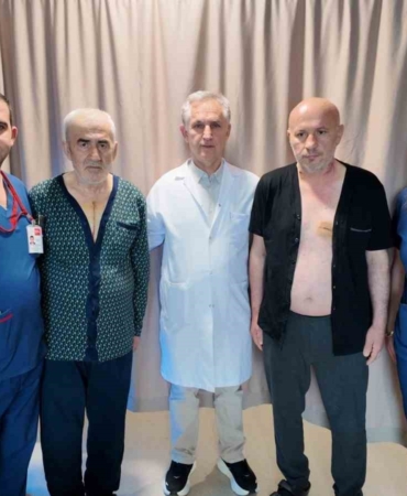 İki Hasta, Yenilikçi Bypass ile Sağlığına Kavuştu