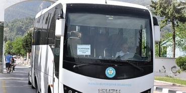 Manisa Büyükşehir’den bayramda ücretsiz mezarlık seferi