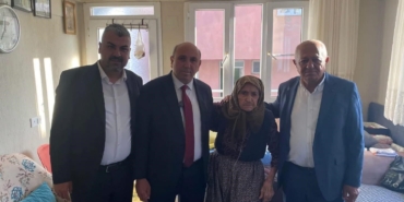 Başkan Akdeniz, Bayram Namazını Halkla Kıldı