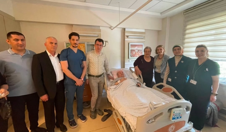 ESOGÜ Hastanesi’nden Bayram Ziyareti