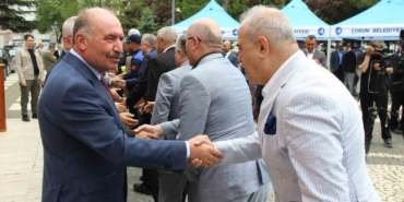 Çorum’da Protokol ve Vatandaşlar Bayramlaştı