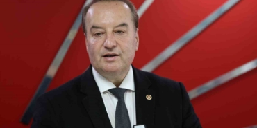 CHP Bayramlaşmasında Özgür Özel Gerginliği!