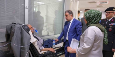 Vali Eldivan’dan Hastalara Bayram Ziyareti