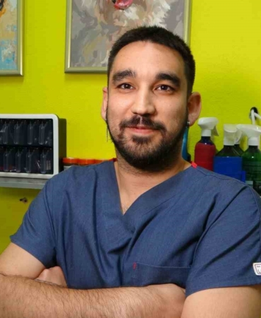 Veteriner Uyardı: Çiğ Et Hayvanlara Zararlı!