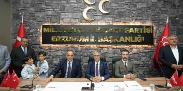 MHP Erzurum’da Bayramlaşma Coşkusu Yaşandı!