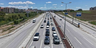Kırıkkale’de Kurban Bayramı Trafik Yoğunluğu