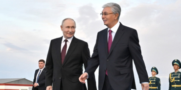 Putin, Kazakistan’da Resmi Ziyaretine Başladı