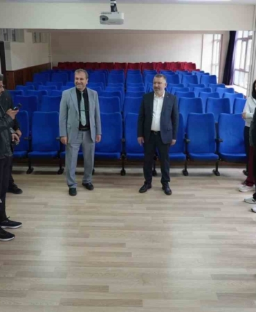 Rektör Kırışık, Tıp Fakültesi’ni Ziyaret Etti