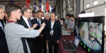 Erzurum’da Mesleki Eğitim Fuarı Coşkuyla Açıldı